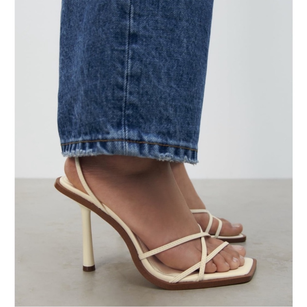 ZARA TIE STRAP HEELED SANDALS
